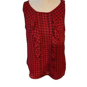 Elle Red sleeveless ruffled top Small